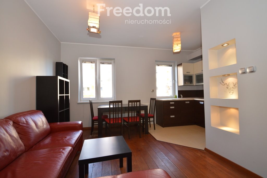 Mieszkanie dwupokojowe na wynajem Olsztyn, Zatorze, Jagiellońska  44m2 Foto 1