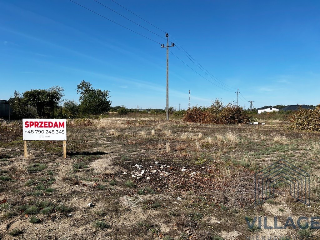 Działka 10 arów z mediami, ogrodzona, Rusiec Rusiec, Słoneczna  1 000m2 Foto 1