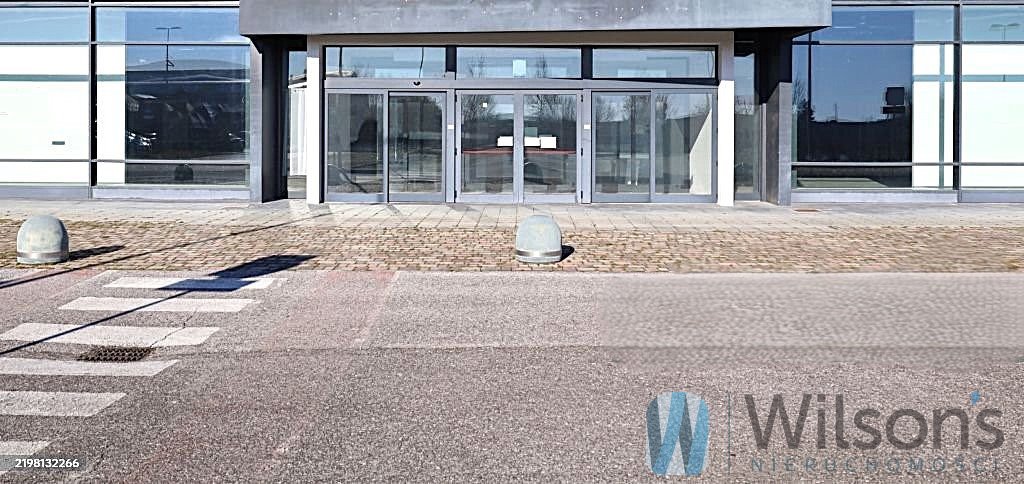 Lokal użytkowy na wynajem Radom  2 500m2 Foto 1