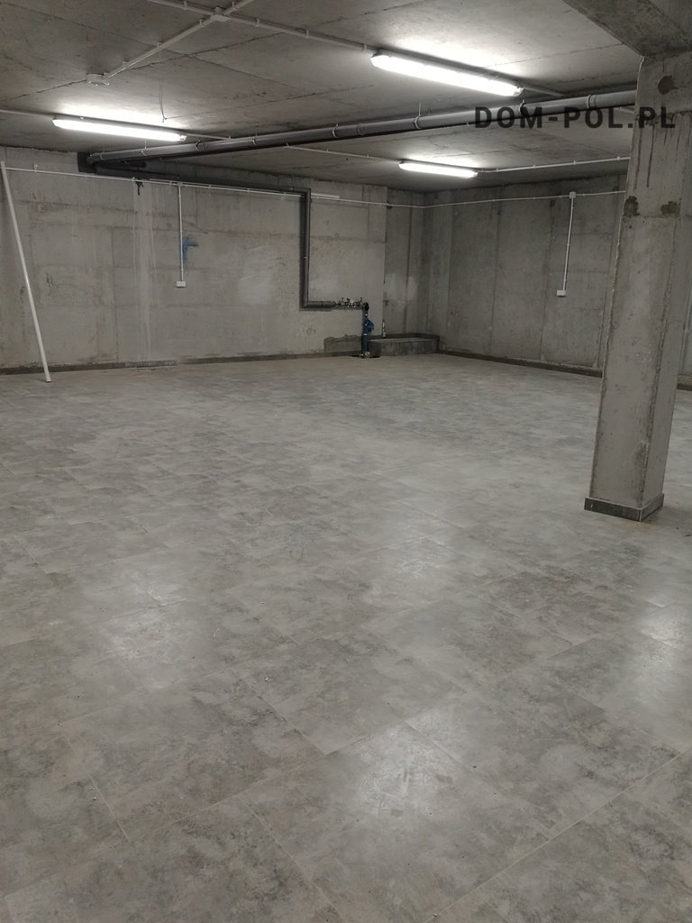 Atrakcyjny lokal usługowy 180 m2 w Kraśniku z możliwością aranżacji Kraśnik  180m2 Foto 1