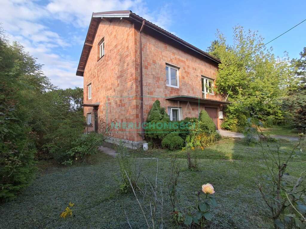 Dom wolnostojący 208 m² z dużą działką i potencjałem Bieniewice  208m2 Foto 1