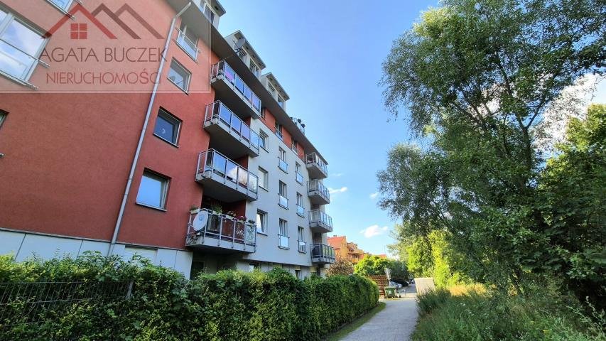 Do sprzedania przestronne 65 m² mieszkanie z balkonem w Krzykach Wrocław, Krzyki, Gaj, Jerzego Kukuczki  60m2 Foto 1
