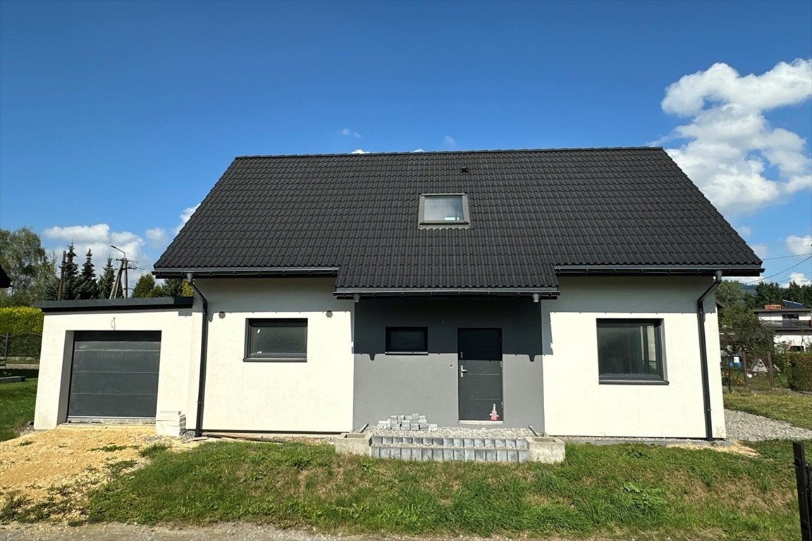 Nowoczesny dom 131,81 m² z tarasem i widokiem na Skrzyczne polecam Łodygowice, Łagodna  132m2 Foto 1