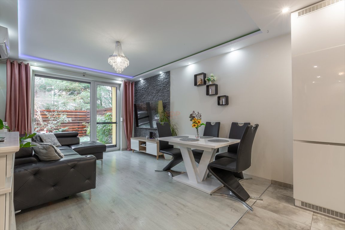 Mieszkanie trzypokojowe na sprzedaż Wrocław, Psie Pole, Zgorzelisko, Żmudzka  58m2 Foto 1