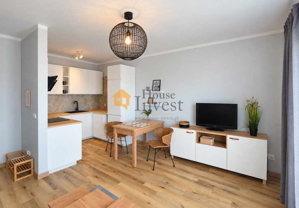 Nowoczesne 46 m² z balkonem i windą w Legnicy. Legnica, Stanisława Jana Jankowskiego  46m2 Foto 1