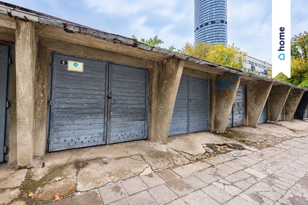 Na sprzedaż garaż 16,21 m² w Krzykach we Wrocławiu Wrocław, Krzyki  16m2 Foto 1