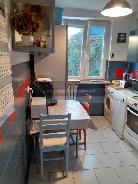 Dwupokojowe mieszkanie z balkonem i piwnicą w centrum Legionowa Legionowo, Jagiellońska  40m2 Foto 1