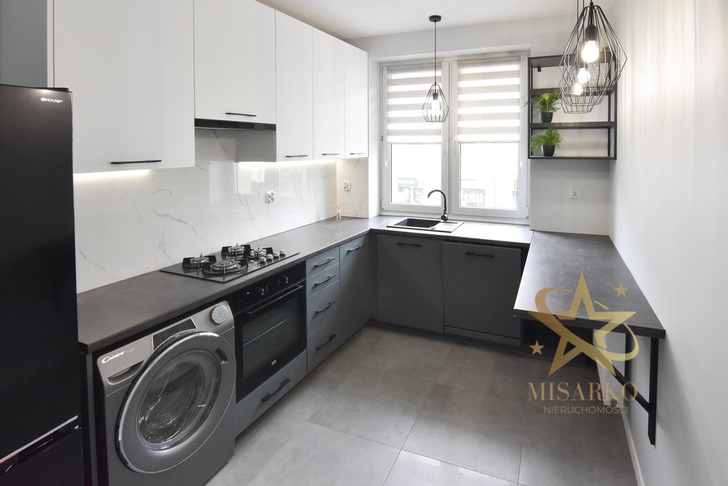 Mieszkanie dwupokojowe na sprzedaż Białystok, dr Ireny Białówny  51m2 Foto 1