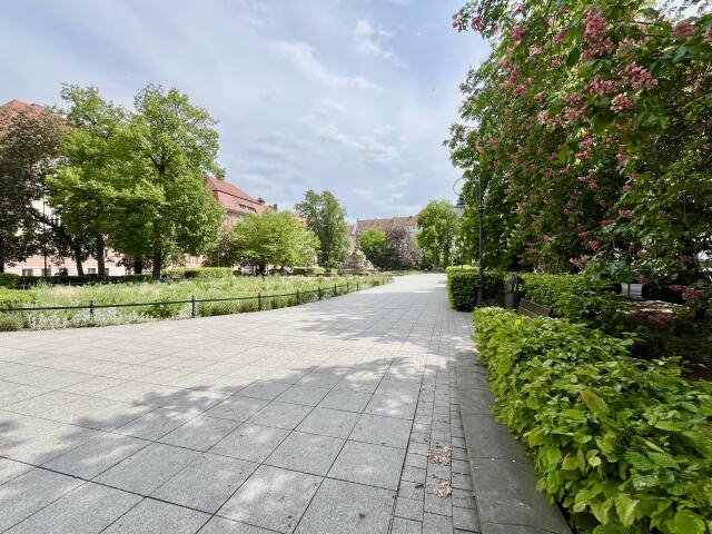 Lokal użytkowy w centrum Opola z witryną i wejściem z ulicy Opole, Centrum  93m2 Foto 1