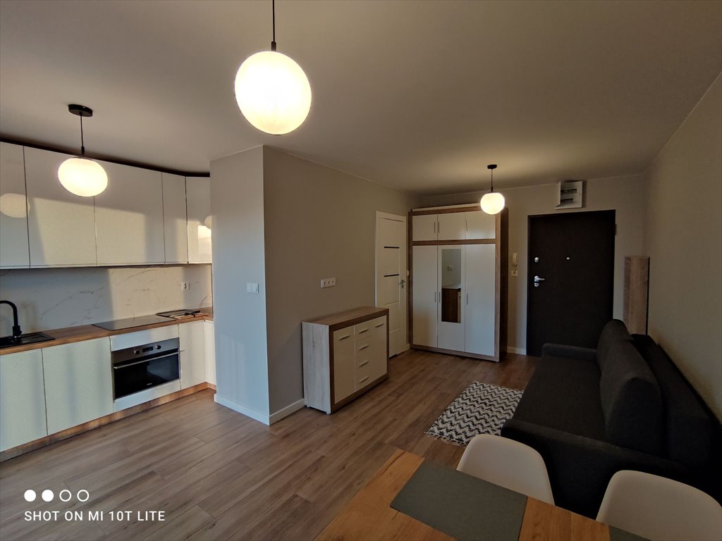 Nowoczesne 26 m² z windą, parkingiem i komórką Wieliszew, Wieliszew, Popiełuszki  26m2 Foto 1