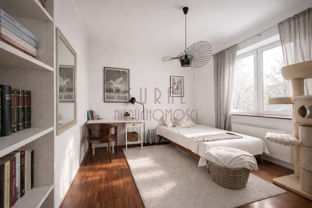 Ciche, słoneczne 62 m2 w odrestaurowanej kamienicy z 1932 r. Warszawa, Mokotów, Dolny Mokotów, przy Podchorążych / Łazienki / ciche / jasne / klimat / kamienica z 1932 r.  62m2 Foto 1