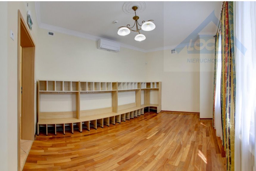Dom na wynajem Bielawa  380m2 Foto 17