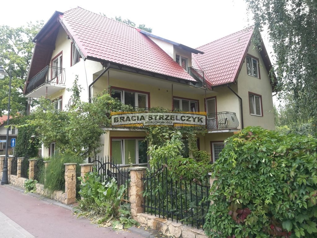 Dom na sprzedaż Krynica Morska 350m2 Foto 1 Dom na sprzedaż Krynica Morska 350m2 Foto 1