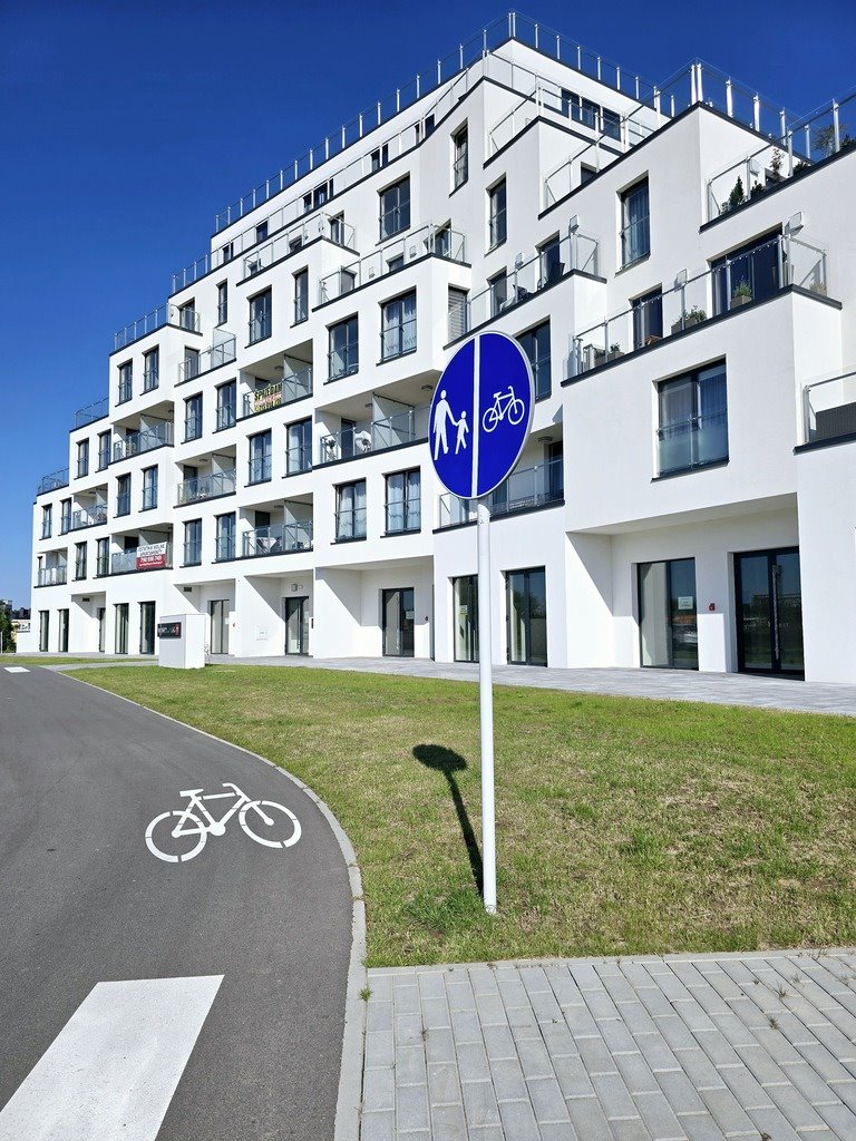 Gotowy apartament z tarasem 15,7 m² w Rzeszowie - polecam! Rzeszów, Staroniwa, Jana Wywrockiego  77m2 Foto 1