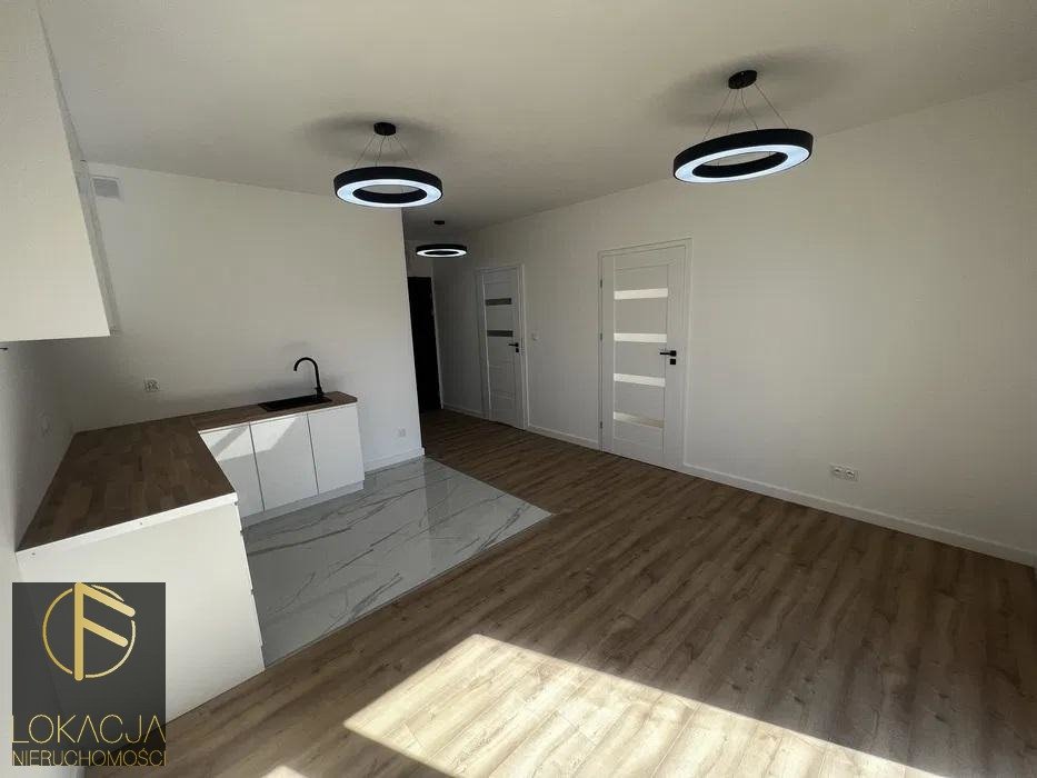 Mieszkanie dwupokojowe na sprzedaż Kalisz, Centrum  39m2 Foto 1