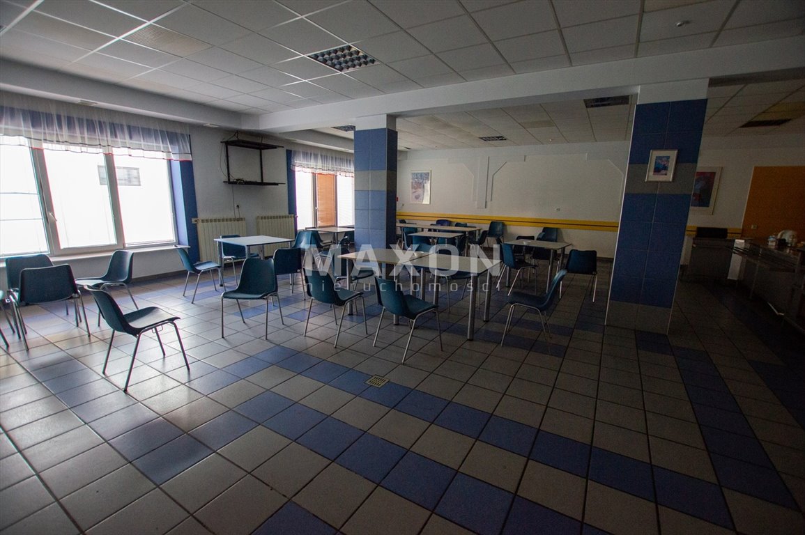 Lokal użytkowy na sprzedaż Bielsk  7 100m2 Foto 24