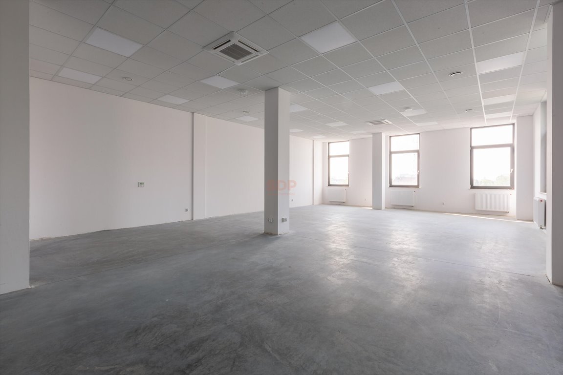 Nowoczesny lokal z tarasem na Psim Polu, 128,89 m2 Wrocław, Psie Pole, Karłowice, Żmigrodzka  129m2 Foto 1