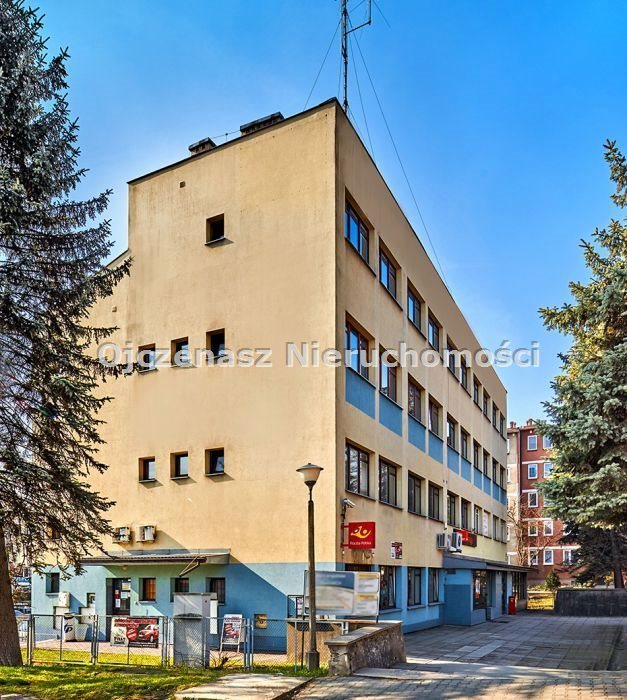 Lokal użytkowy na sprzedaż Bochnia 1 522m2 Foto 1 Lokal użytkowy na sprzedaż Bochnia 1 522m2 Foto 1
