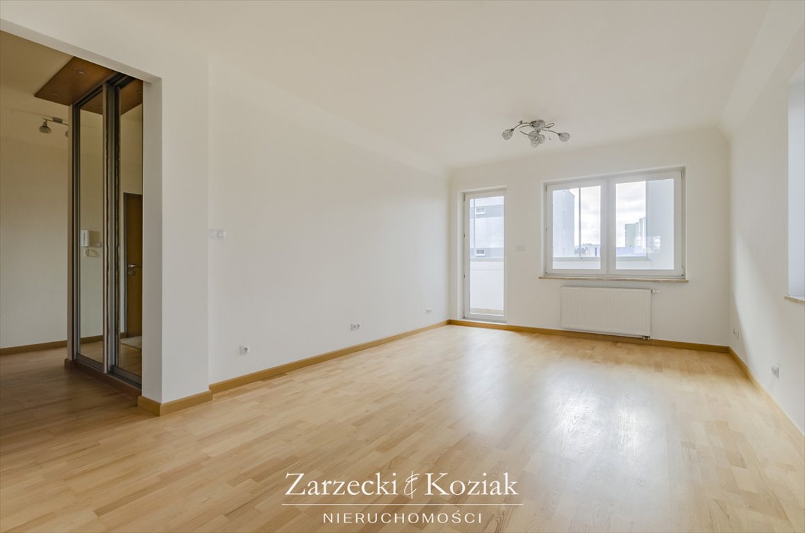 Mieszkanie trzypokojowe na sprzedaż Warszawa, Targówek  85m2 Foto 1