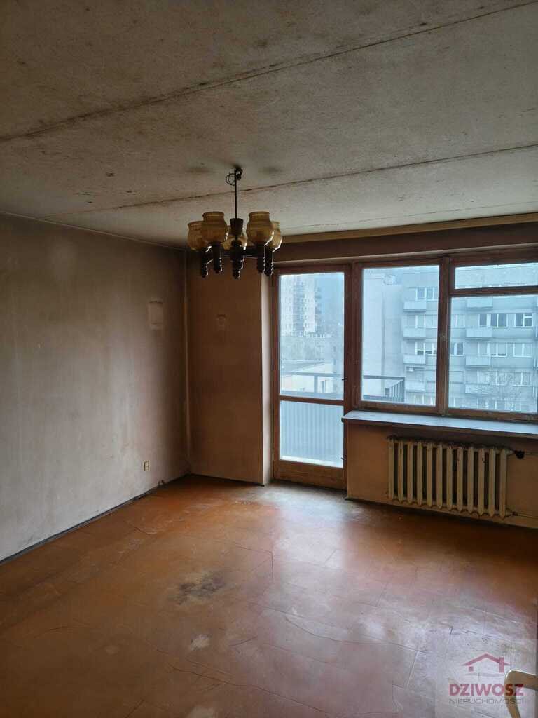 Dwupokojowe mieszkanie do remontu na Żoliborzu z windą Warszawa, Żoliborz, Sady Żoliborskie, Władysława Broniewskiego  37m2 Foto 1