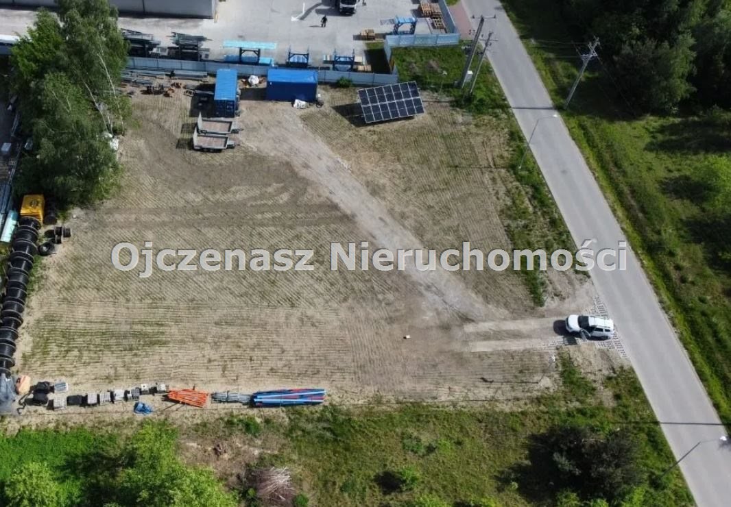 Działka komercyjna na sprzedaż Osielsko  2 529m2 Foto 1