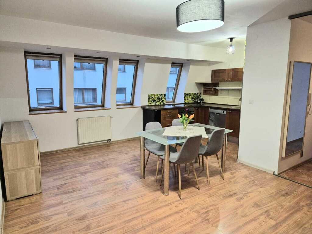 Mieszkanie dwupokojowe na sprzedaż Poznań, Jeżyce  44m2 Foto 1