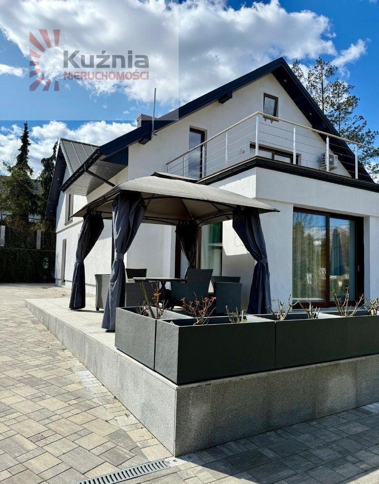 Do sprzedania przestronny dom z ogrodem i garażem na 5 aut Warszawa, Bielany, Młociny  300m2 Foto 1