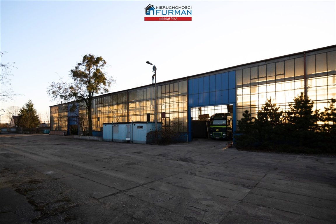 Kompleks hal produkcyjno-magazynowych z 2,08 ha terenu Drawski Młyn/Drawsko  2 652m2 Foto 1