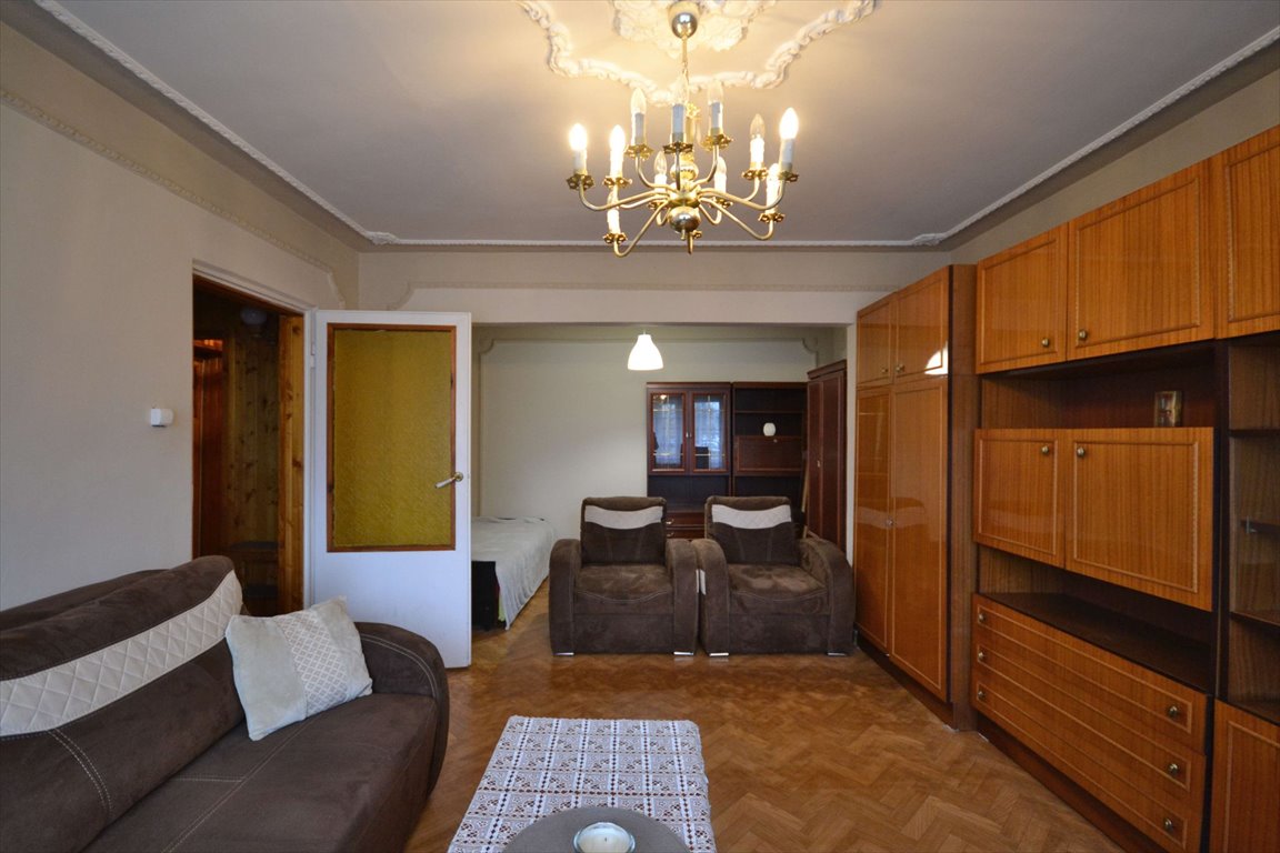Mieszkanie dwupokojowe na sprzedaż Częstochowa, Aleja Armii Krajowej  52m2 Foto 3