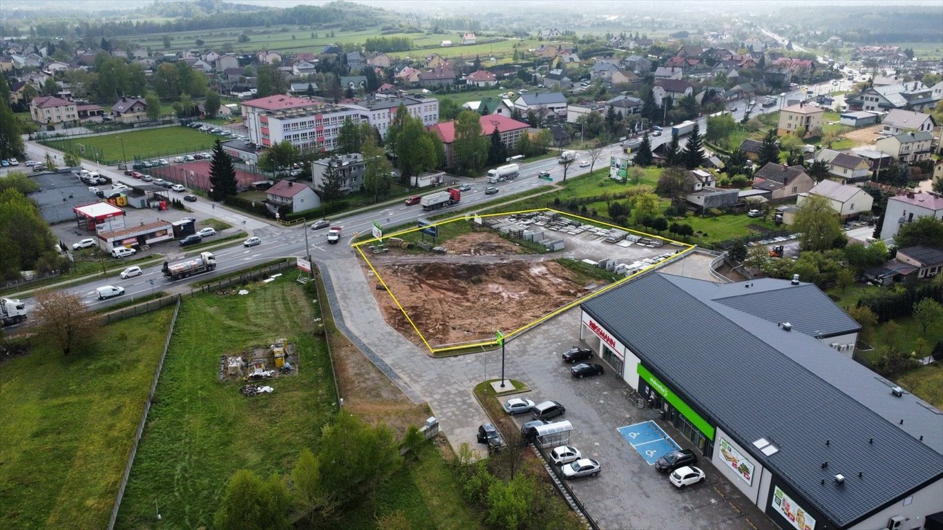 Działka 1750 m² pod działalność handlowo-usługową w Miedzianej Górze Miedziana Góra, Kielecka  1 750m2 Foto 1