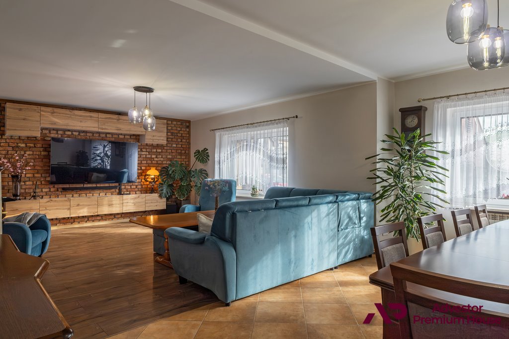Przestronny dom 286 m² z kominkiem i dużą działką Mrowino, Poznańska  286m2 Foto 1