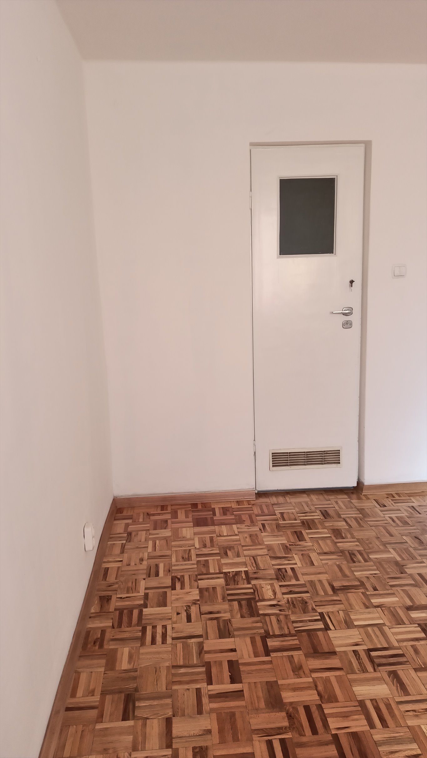 Lokal użytkowy na wynajem Mielec, Mickiewicza  10m2 Foto 4