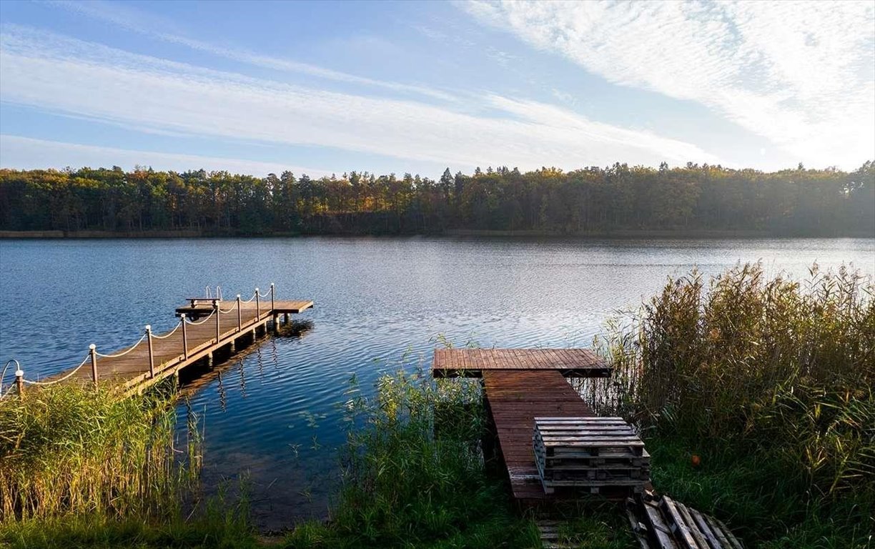 Działka 991 m2 z dostępem do prywatnej plaży nad jeziorem Sunowo Chrzanowo, Kubusia Puchatka  991m2 Foto 1