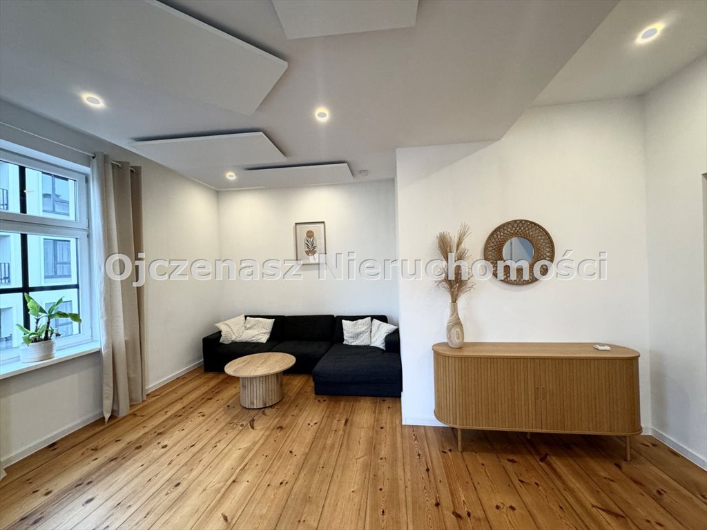 Stylowe 45 m² w odrestaurowanej kamienicy w centrum Bydgoszczy Bydgoszcz  45m2 Foto 1