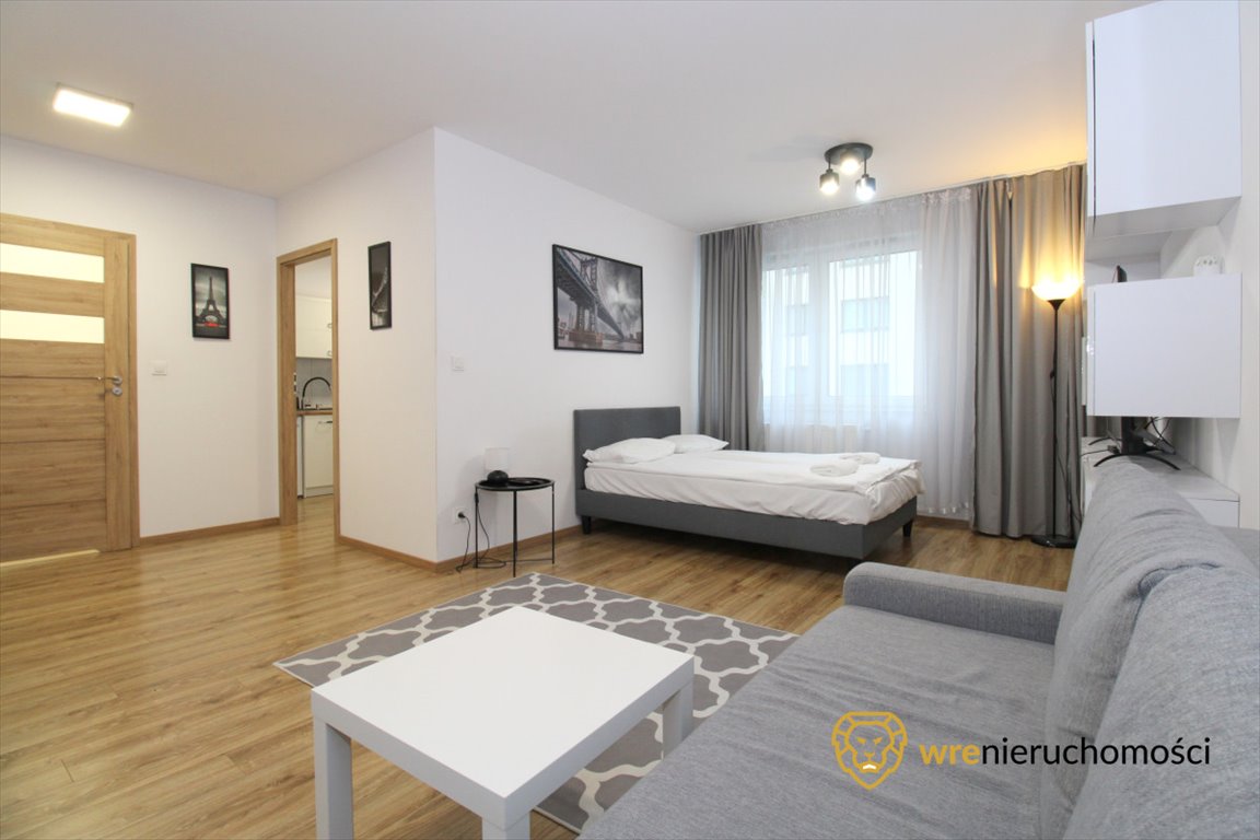 Polecam funkcjonalne 39 m² mieszkanie z możliwością wydzielenia drugiego pokoju Wrocław, Popowice, Legnicka  39m2 Foto 1