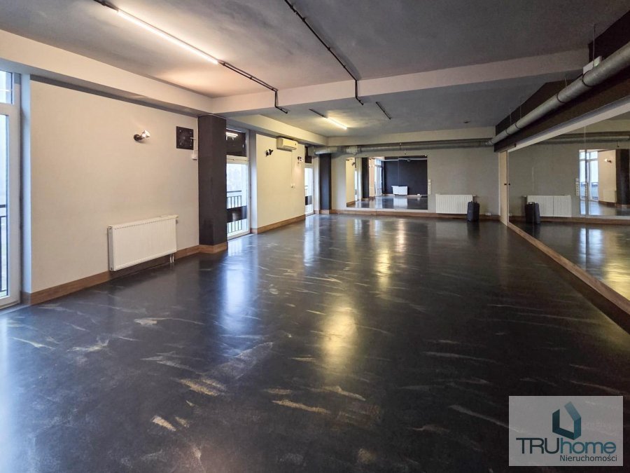 Przestronny lokal usługowy 120 m2 z dużą salą i elastycznymi warunkami Chorzów, Batory, Graniczna  120m2 Foto 1