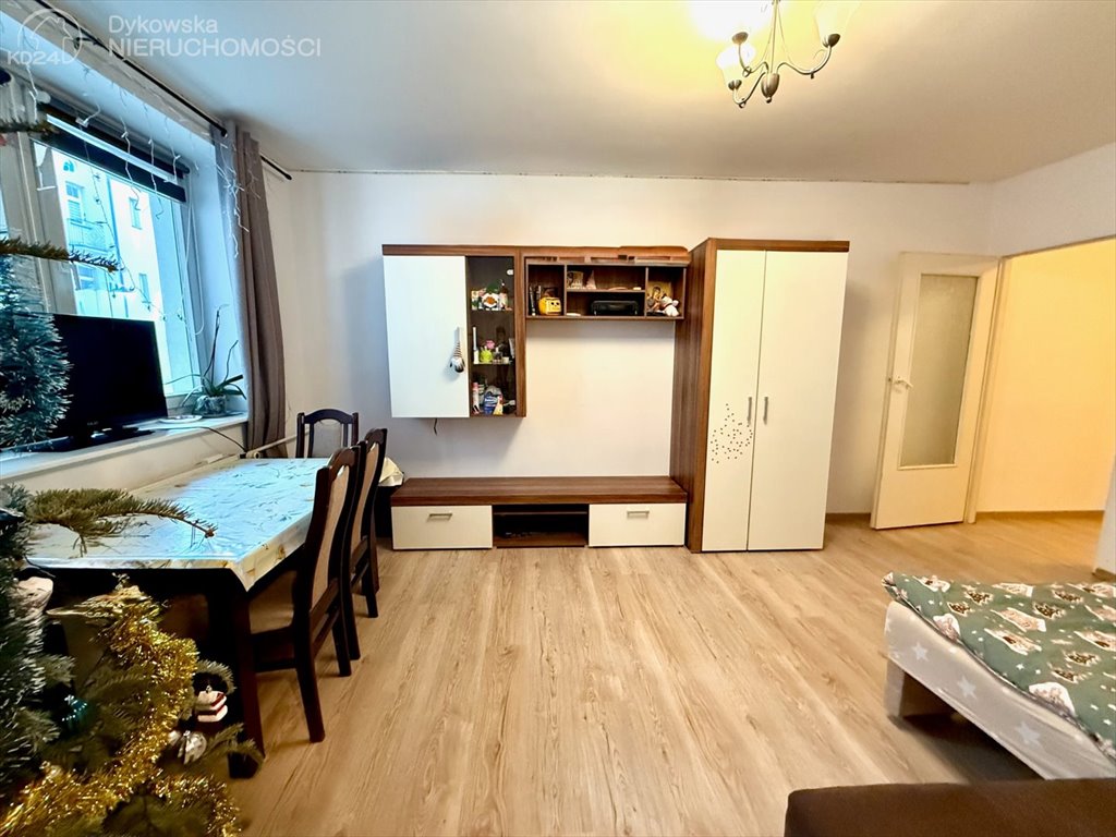 Przestronne 40 m² z potencjałem aranżacyjnym, parter, MPEC Lębork, Łokietka  40m2 Foto 1