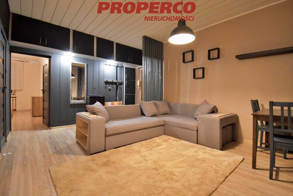 Dwupokojowe mieszkanie w centrum Kielc z widokiem i parkingiem Kielce, Centrum, Stefana Okrzei  45m2 Foto 1