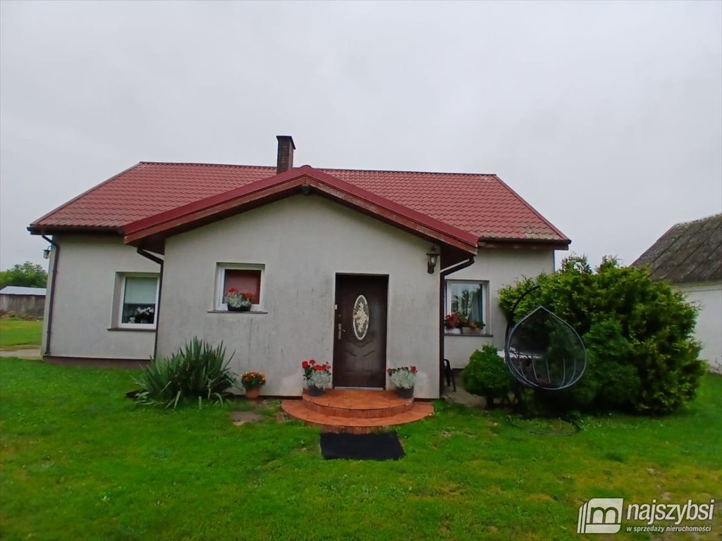 Gospodarstwo z domem 100 m2, garaże i hala Nowogard, Orzesze  70m2 Foto 1