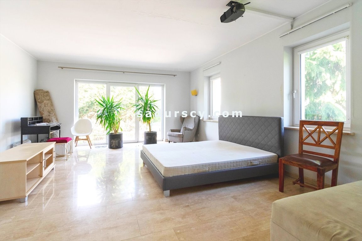 Przestronny dom 470 m² z sauną i garażem w Chyliczkach Piaseczno, Chyliczki  470m2 Foto 1