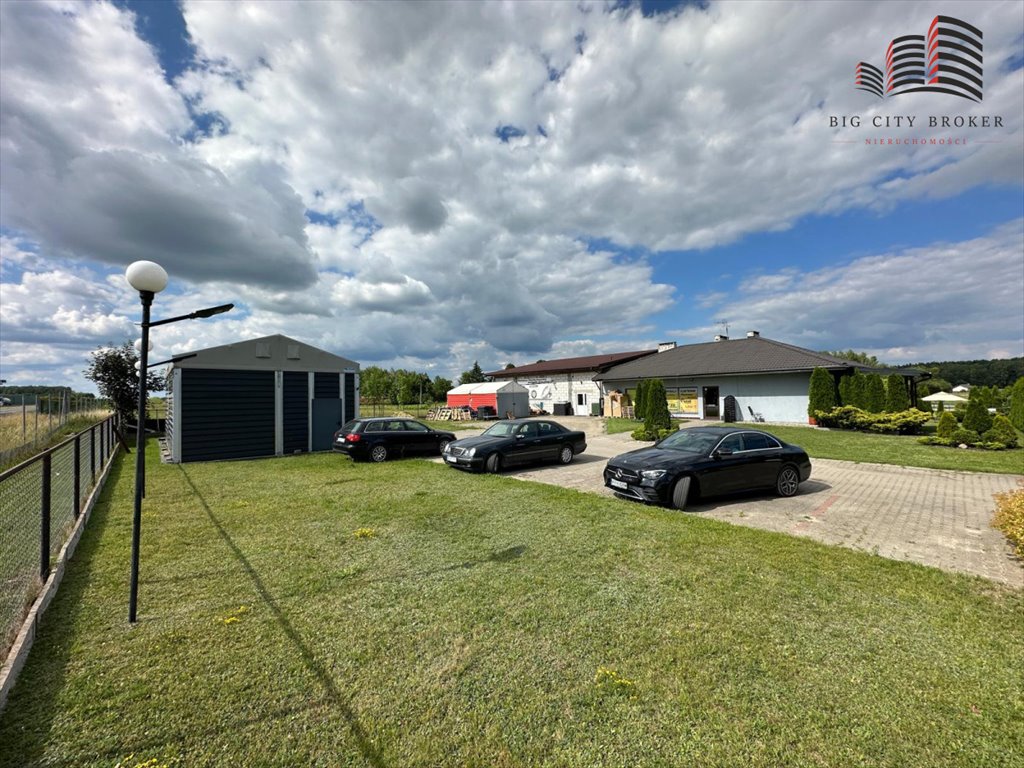 Budynek 350 m² z halą magazynową i biurami na Gocławiu Gocław, 3 Maja  350m2 Foto 1