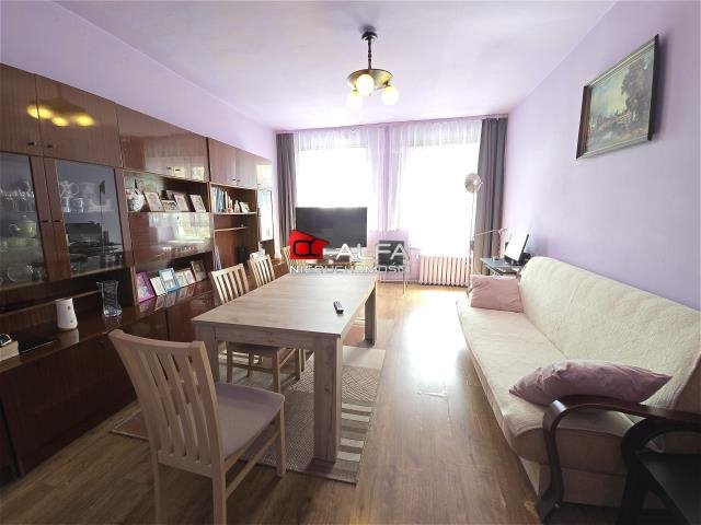 Mieszkanie dwupokojowe na sprzedaż Świdnica  69m2 Foto 1