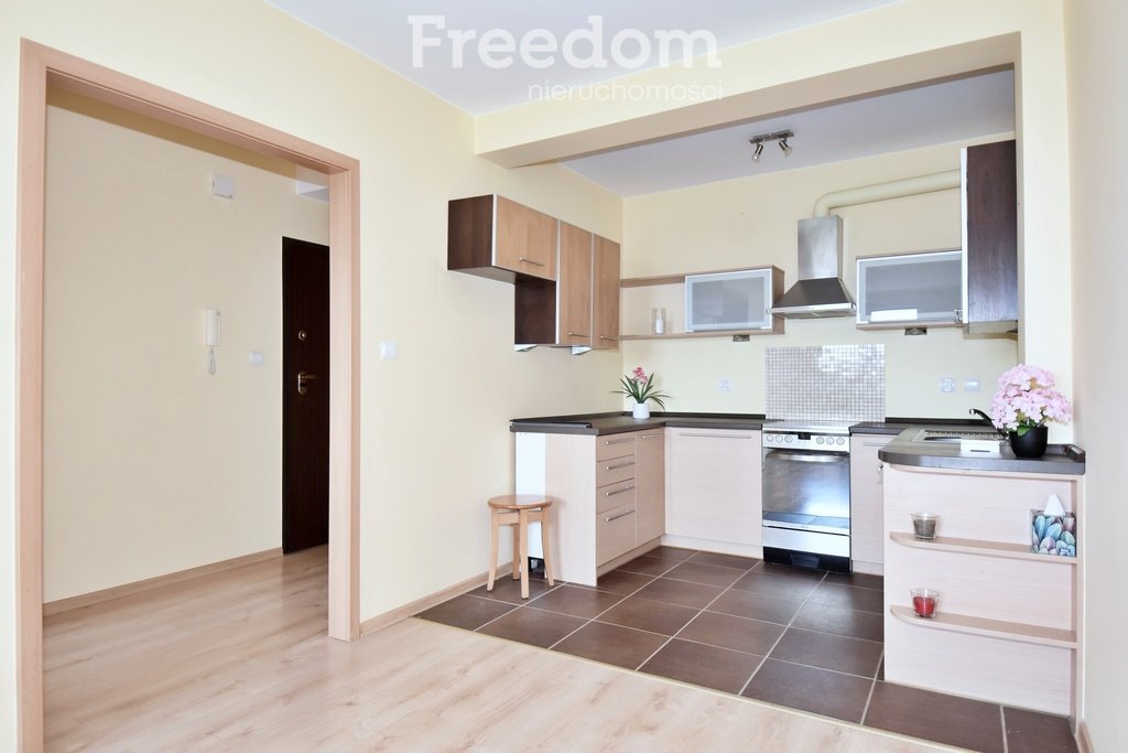 Mieszkanie dwupokojowe na sprzedaż Opole, Malinka, Bielska  52m2 Foto 1