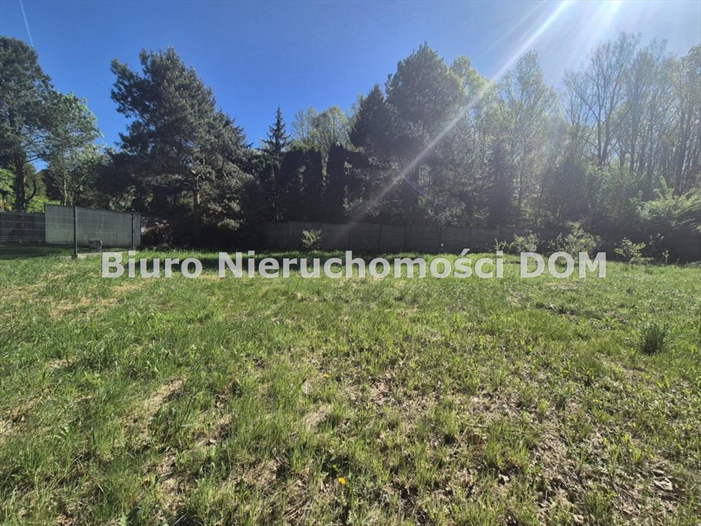 Działka pod zabudowę jednorodzinną z mediami i udziałem drogi Częstochowa, Wyczerpy Górne  968m2 Foto 1