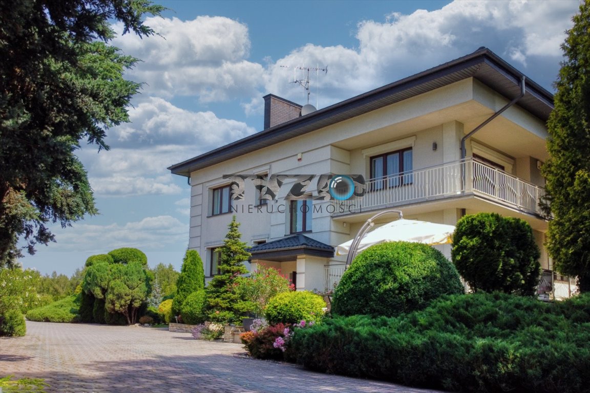 Dom z biurem i magazynami na 10 300 m² działki, potencjał biznesowy Sobiekursk, Sobiekursk  486m2 Foto 1