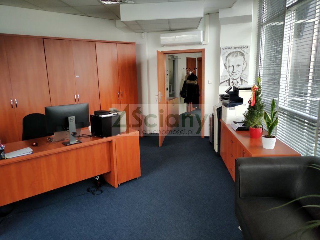 Przestronny lokal biurowy 109 m² z garażem na Pradze-Południe polecam! Warszawa, Praga-Południe  109m2 Foto 1