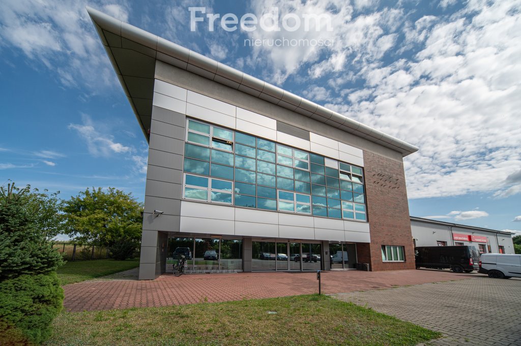 Lokal użytkowy na wynajem Piaseczno, Okulickiego  416m2 Foto 1