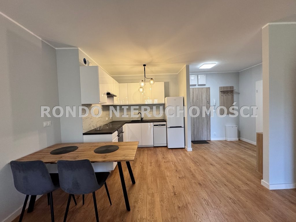 Mieszkanie dwupokojowe na wynajem Wrocław, Fabryczna, Żerniki  54m2 Foto 1