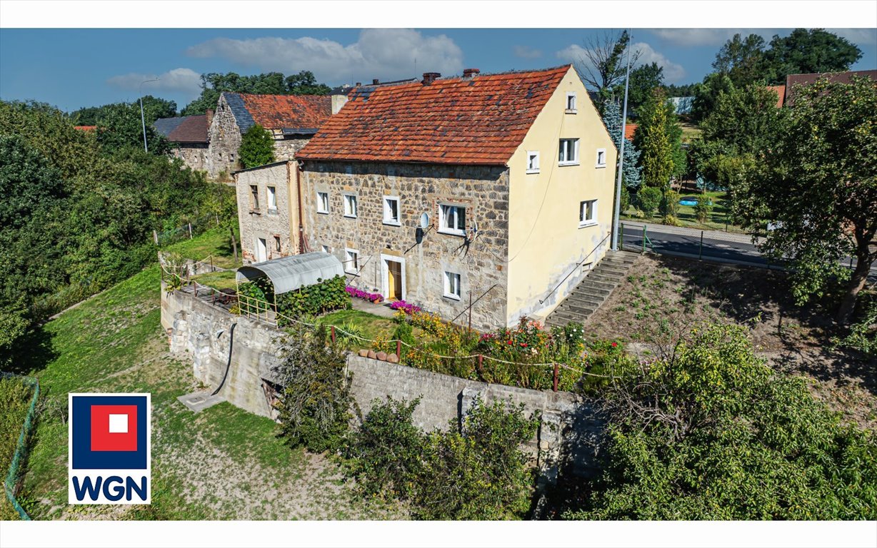 Polecam przestronny dom 200 m² z ogrodem i garażem Bolesławiec, Zabobrze  209m2 Foto 1