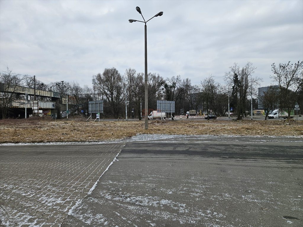 Działka 700 m2 z budynkiem i parkingiem na Grabiszyńskiej Wrocław, Fabryczna, Grabiszyn, Grabiszyńska  700m2 Foto 1
